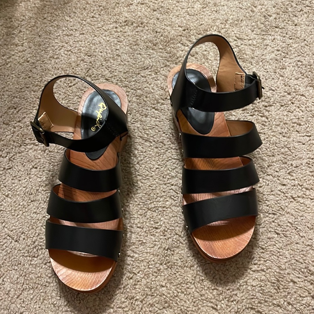 Black leather strap sandals